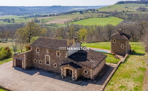 House in Cordes-sur-Ciel, Occitania, France 1