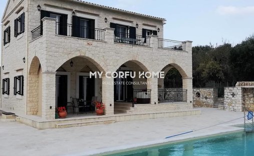 Villa in Northern Corfu, Peloponnese, Western Greece and the Ionian, Greece 1