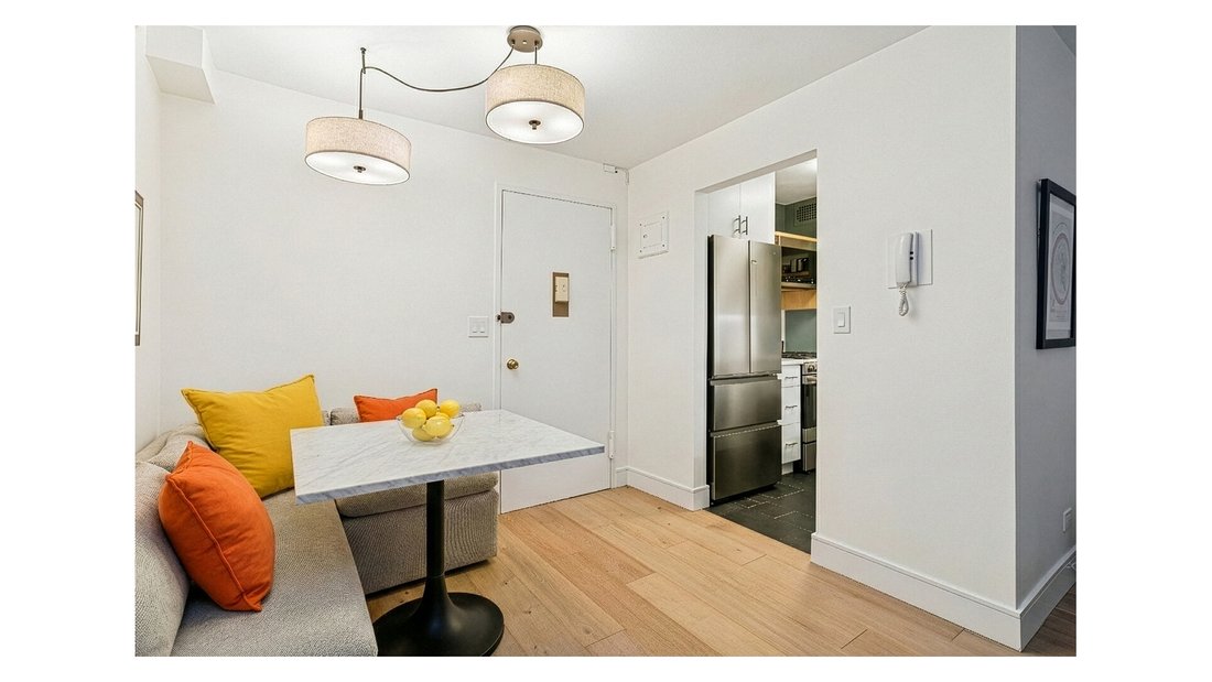 Co Op in New York, New York, United States 5 - 17071109
