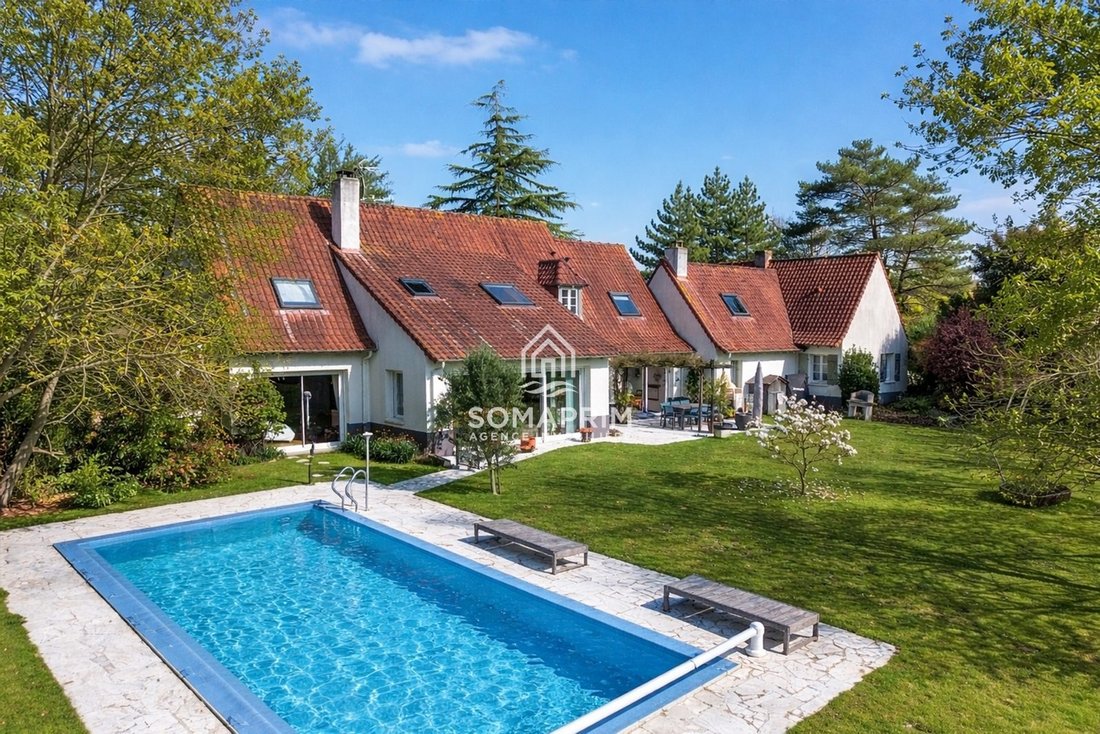 Villa in Cucq, Hauts-de-France, France 1 - 17448355