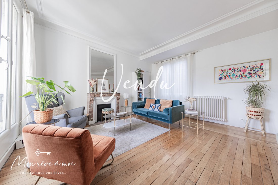 Apartment in Bois-Colombes, Ile-de-France, France 2 - 17321385