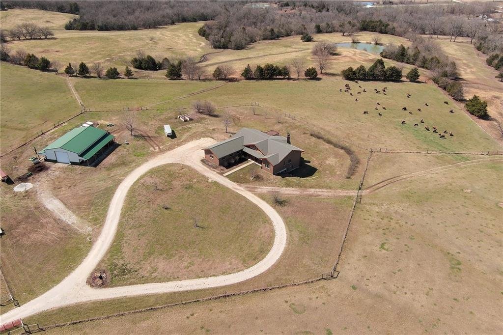 House in Paola, Kansas, United States 5 - 17456695