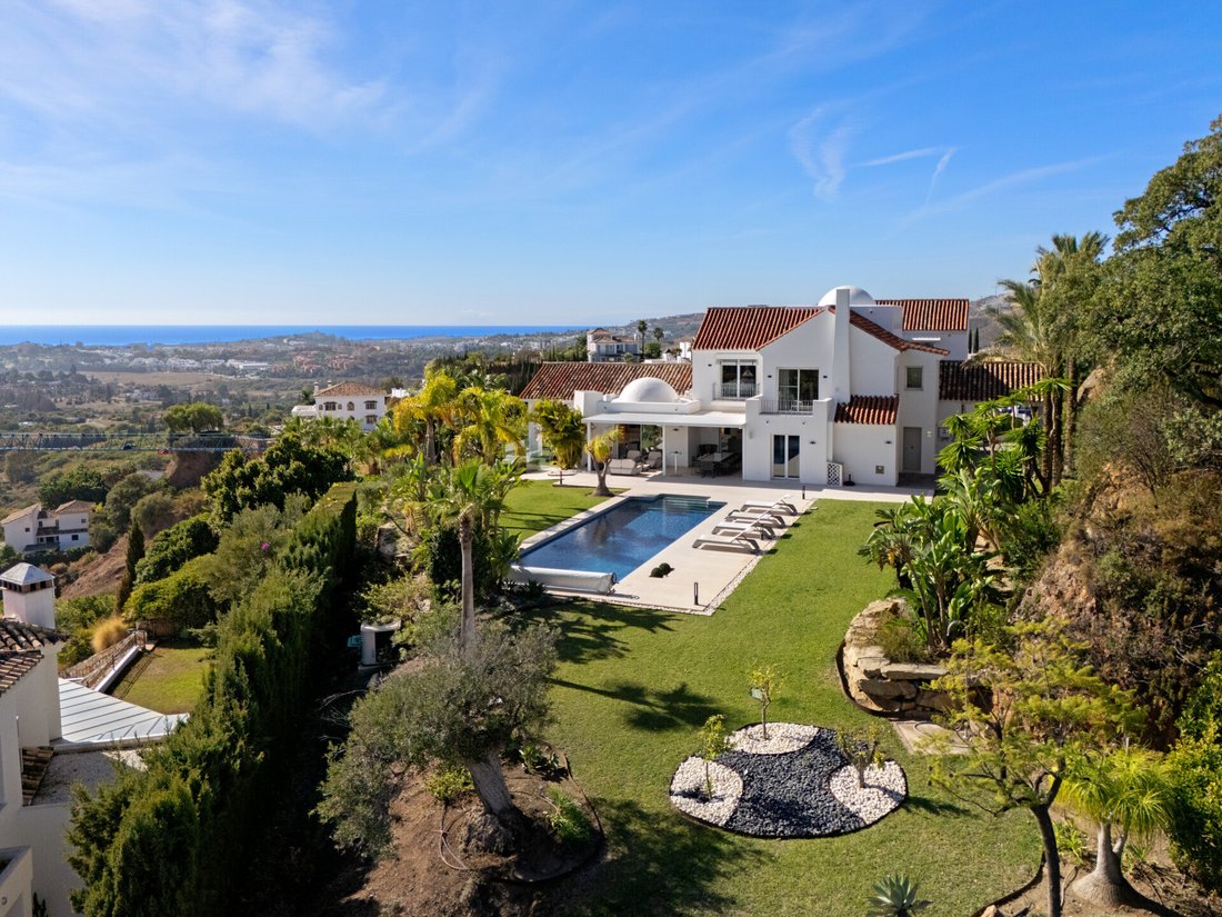 Villa in Benahavis, Andalusia, Spain 1 - 17461348
