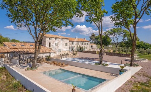 Estate in Partie Nord-Ferrieres-Cadenades-Rouviere, Le Muy, France 1