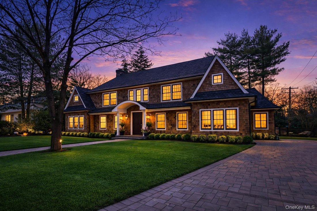 House in Huntington Station, New York, United States 2 - 17457475