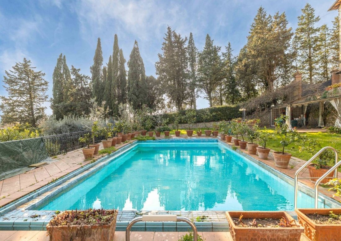 Apartment in Serpiolle - Massoni, Florence, Italy 4 - 17455645