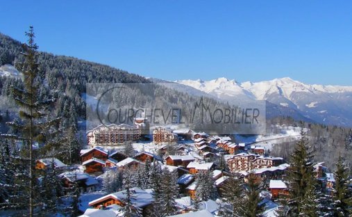 Chalet in La Perrière, Courchevel, France 1