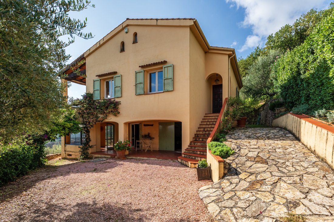 Villa in Massarosa, Tuscany, Italy 3 - 17451025