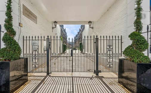 Apartment in Brompton, Kensington And Chelsea, England 1