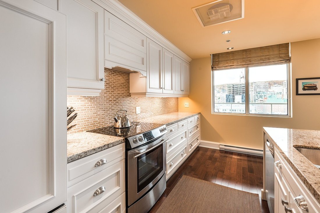 Condo in Montreal, Quebec, Canada 3 - 17458119