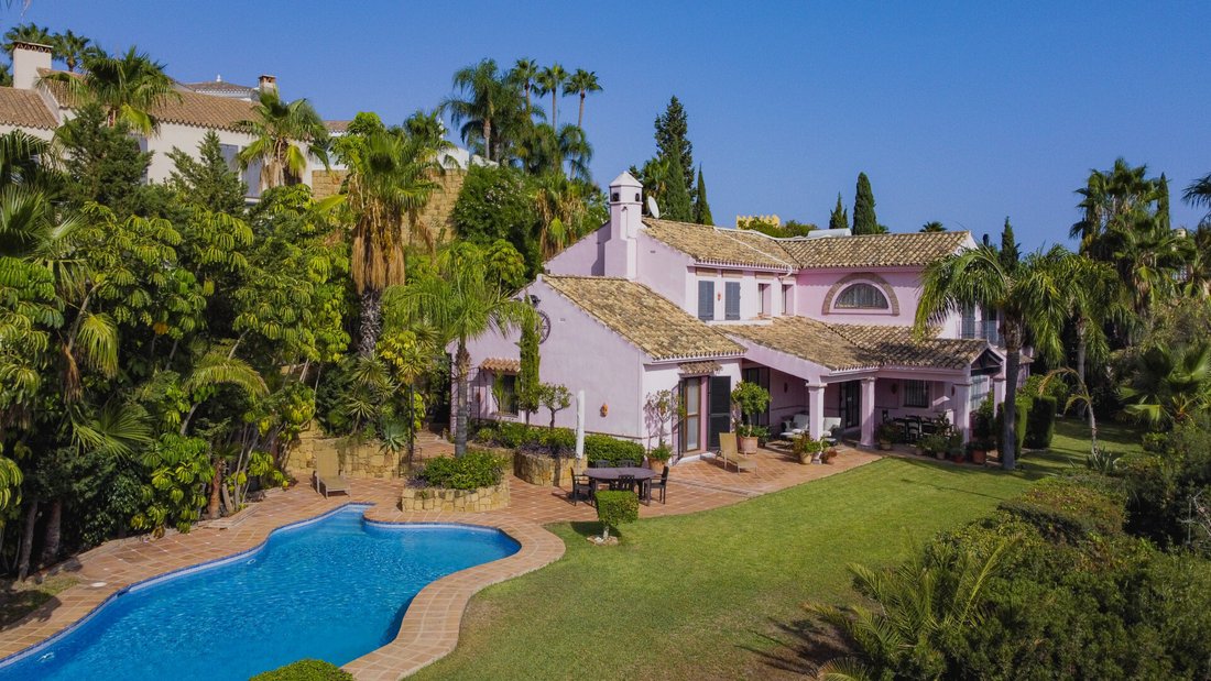 Villa in Benahavis, Andalusia, Spain 4 - 17461334