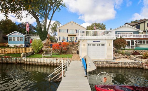 House in Wonder Lake, Illinois, United States 1