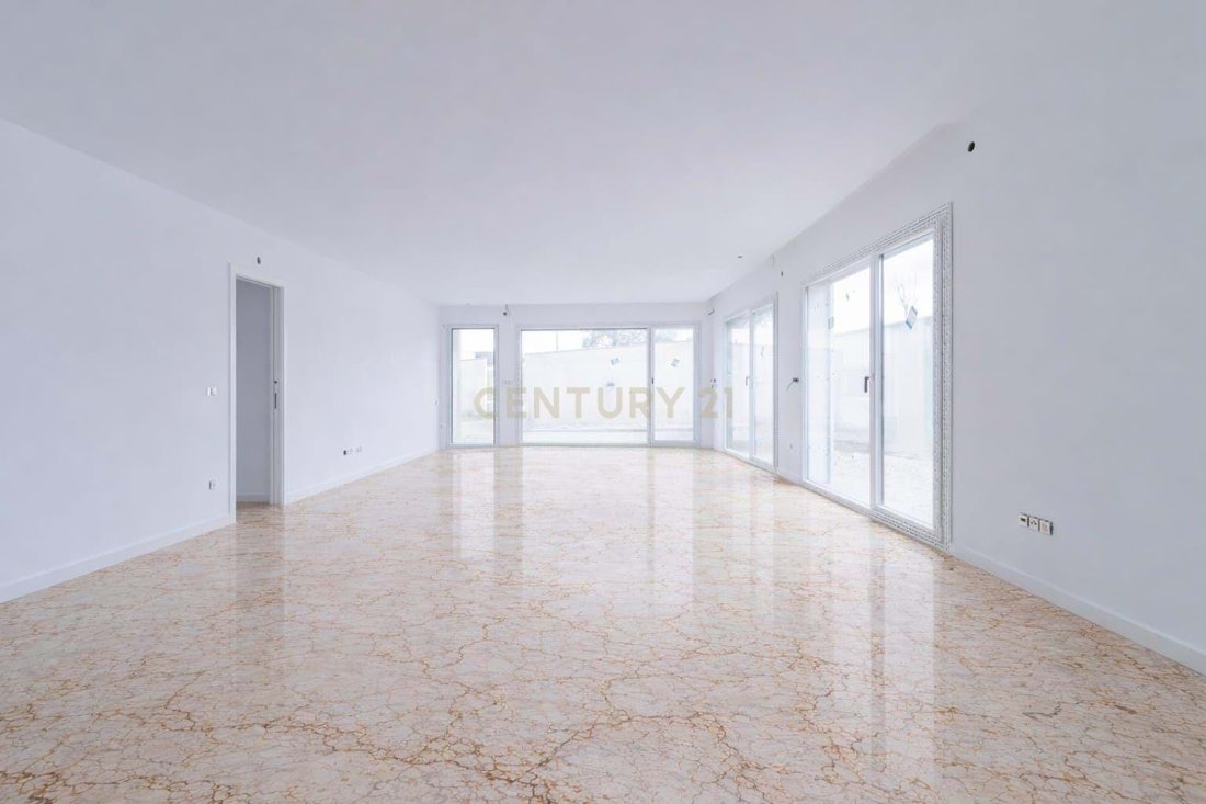 Villa in Parceiros e Azoia, Leiria District, Portugal 2 - 17452327