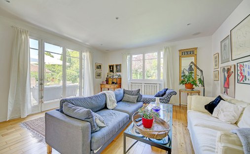 Château Saint Nom La Bretèche 1074.0 Sqm 10 Bedrooms