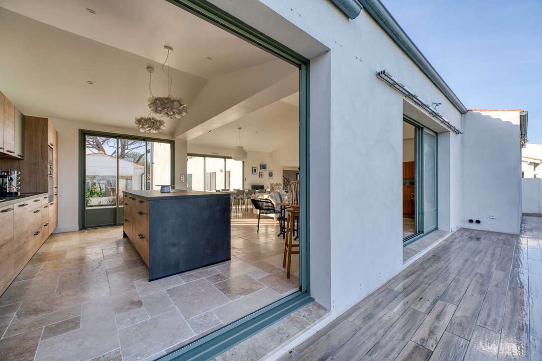 House in Saint-Denis-d'Oleron, Nouvelle-Aquitaine, France 4 - 17454666