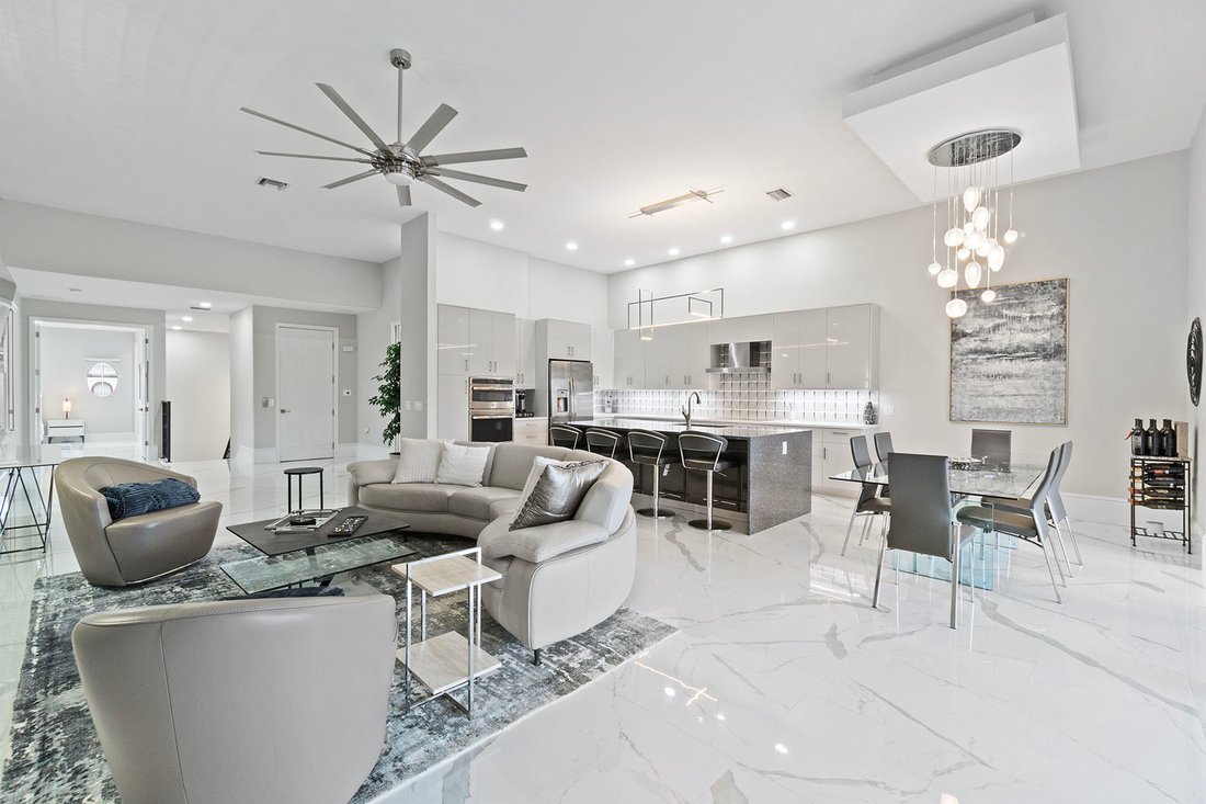 Condo in Fort Myers, Florida, United States 3 - 17458546