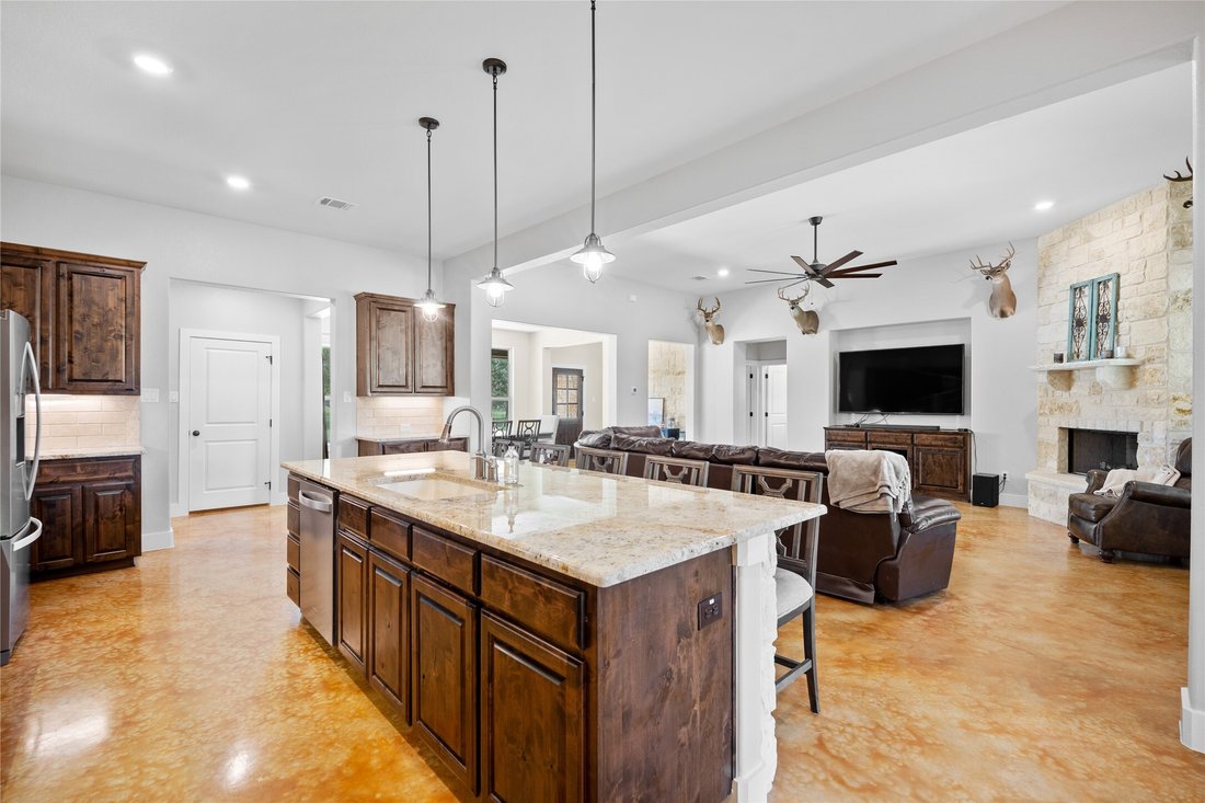 House in Salado, Texas, United States 4 - 17458920
