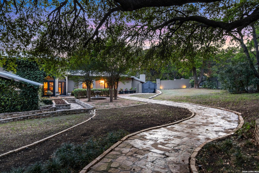 House in San Antonio, Texas, United States 3 - 17454807