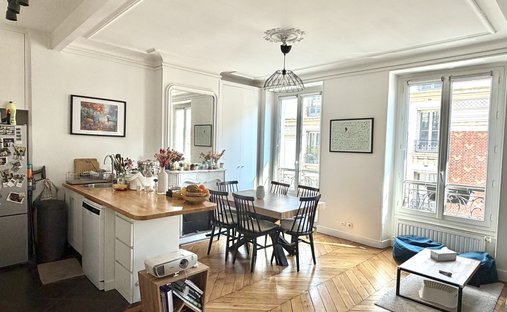 Apartment in Saint-Mande, Ile-de-France, France 1