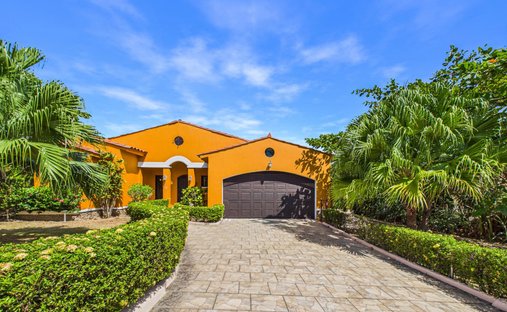 House in San Carlos District, Panama, Panama 1