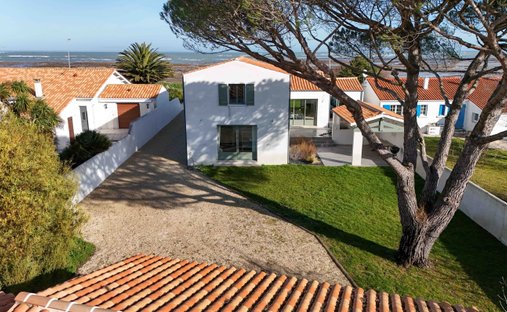 Casa a Saint-Denis-d'Oléron, Nuova Aquitania, Francia 1