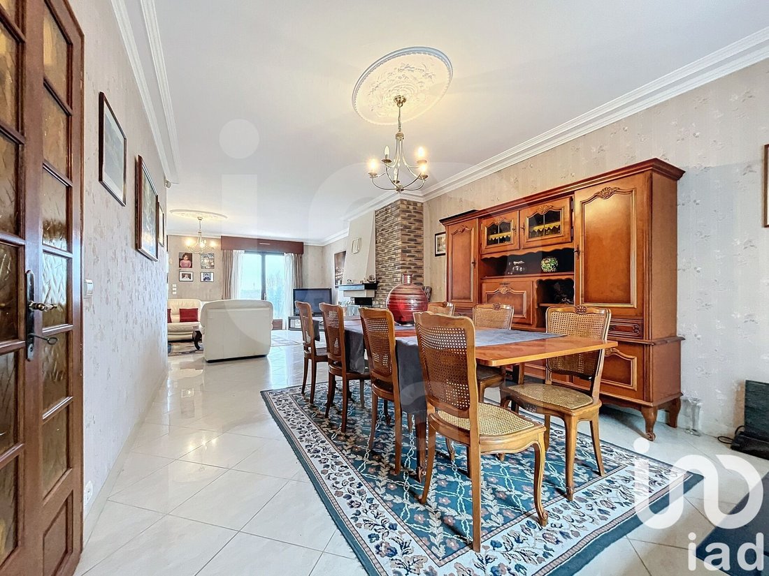 House in Creteil, Ile-de-France, France 3 - 17453080