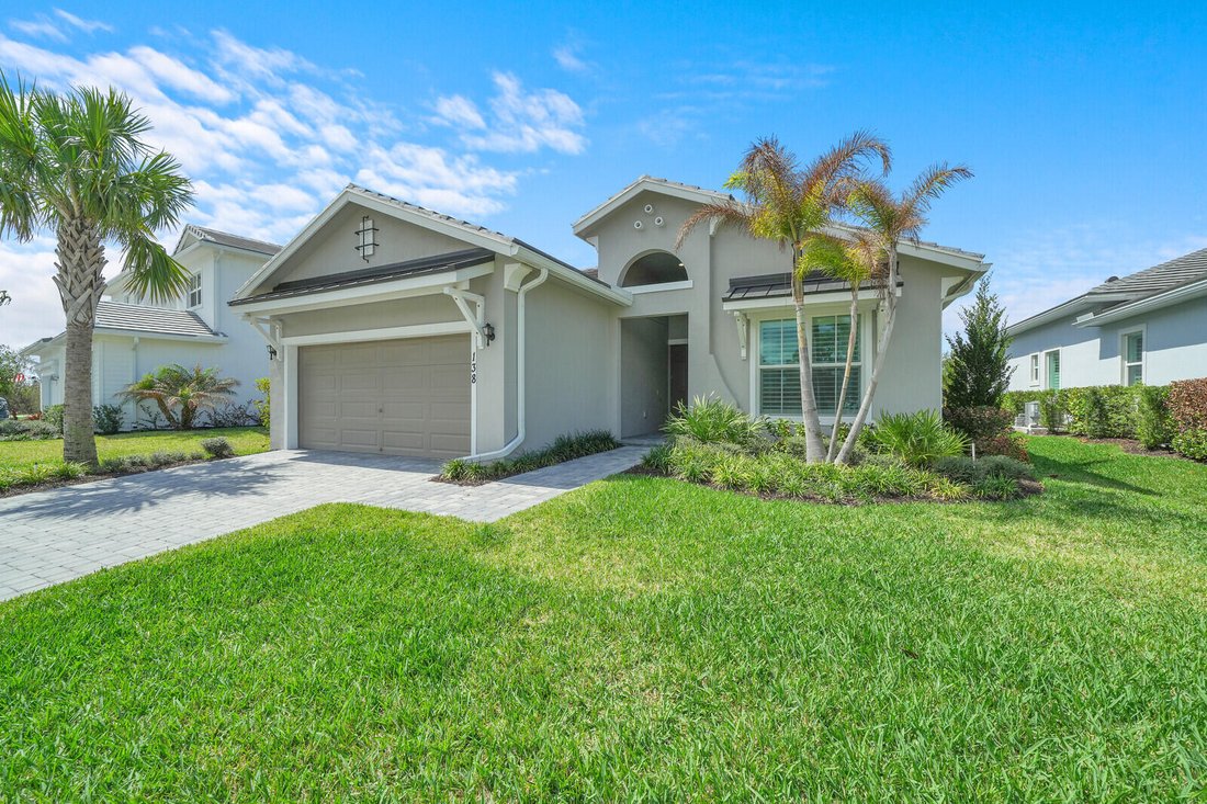 House in Port St. Lucie, Florida, United States 2 - 17451053