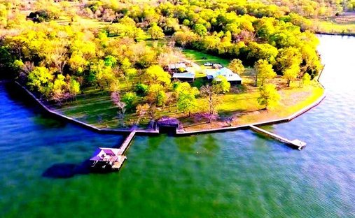 House in Streetman, Texas, United States 1
