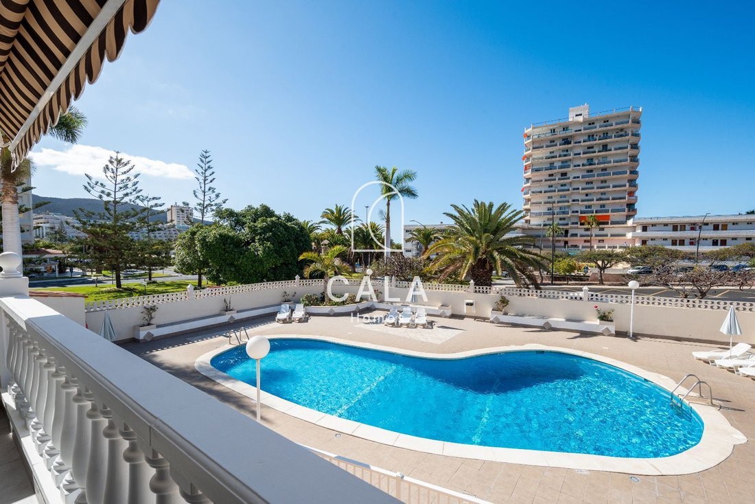 House in Los Cristianos, Canary Islands, Spain 2 - 17450638