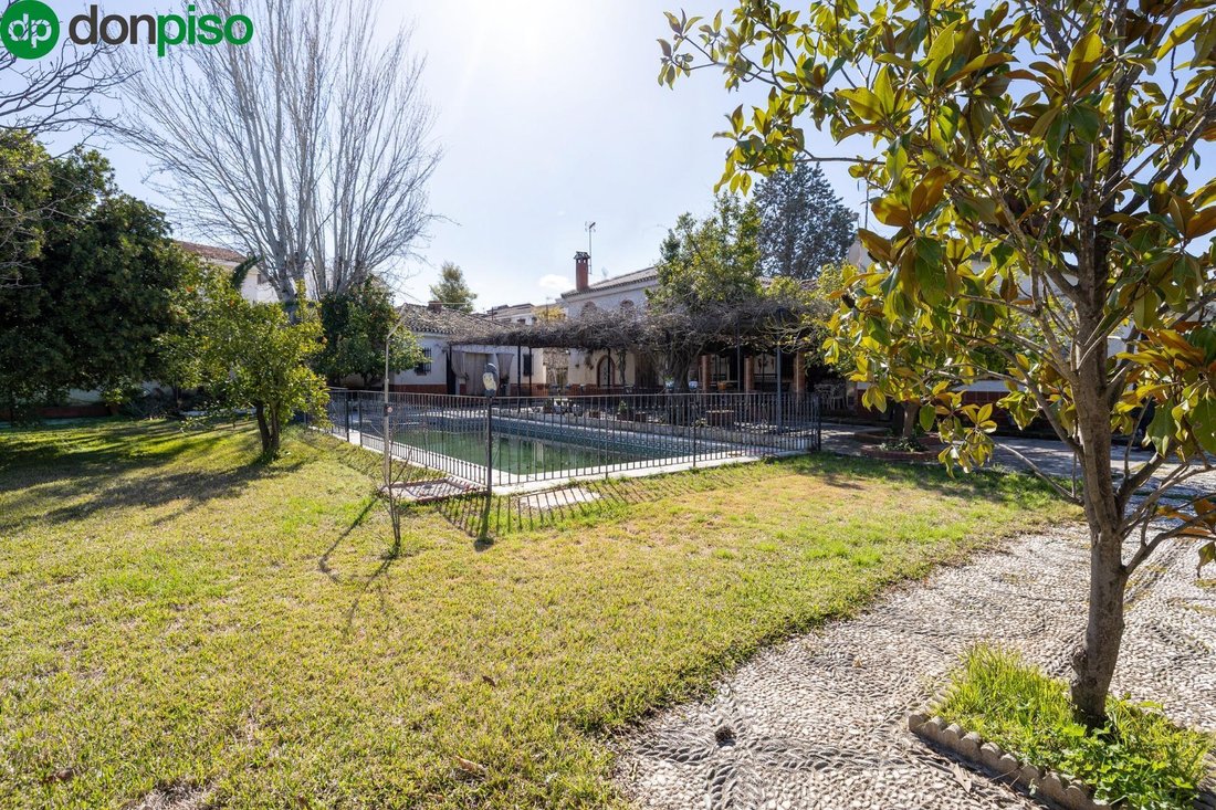 Villa in Ogijares, Andalusia, Spain 1 - 17454706