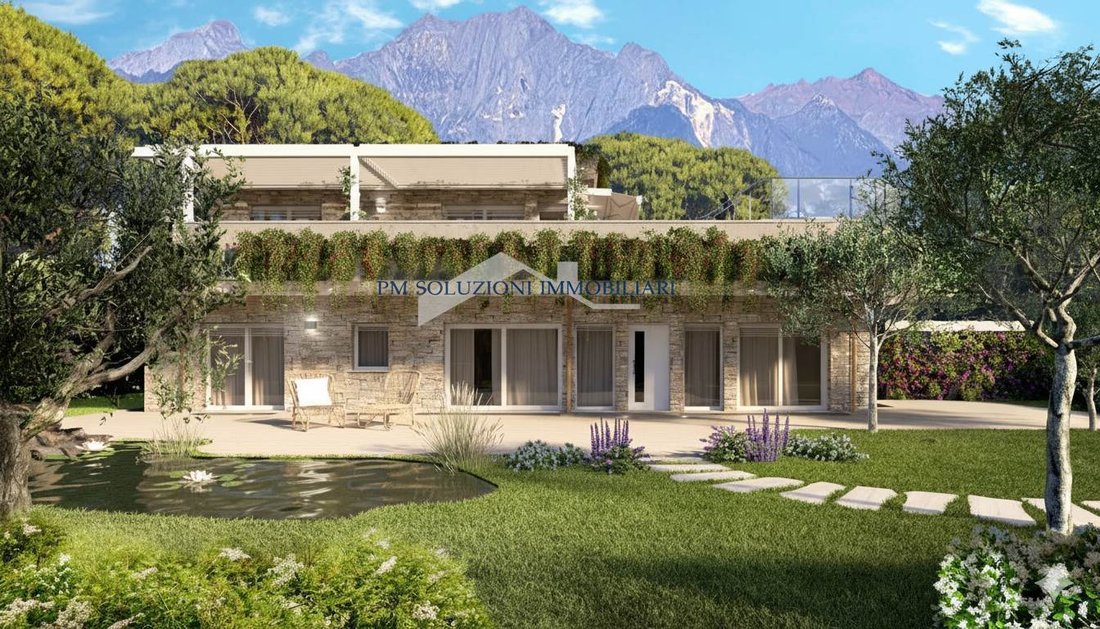 Villa in Seravezza, Tuscany, Italy 1 - 17460421