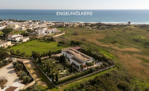 Villa en Manduria, Apulia, Italia 1