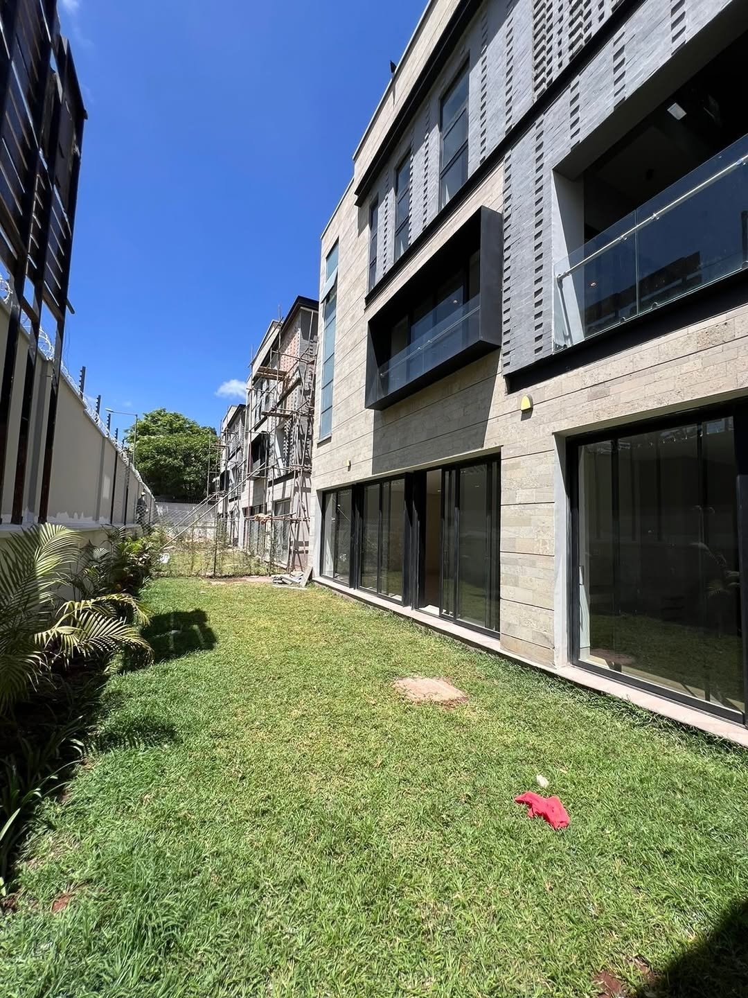 Townhouse in Nairobi, Nairobi County, Kenya 2 - 17458138