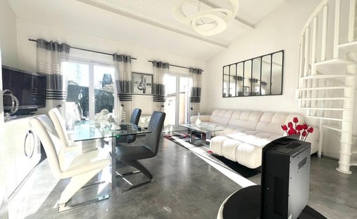 Appartement à Mougins, Provence-Alpes-Côte d'Azur, France 1