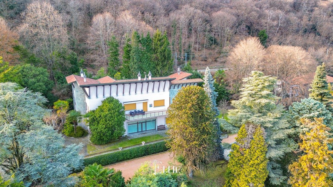 Villa in Belgirate, Piedmont, Italy 3 - 17463608