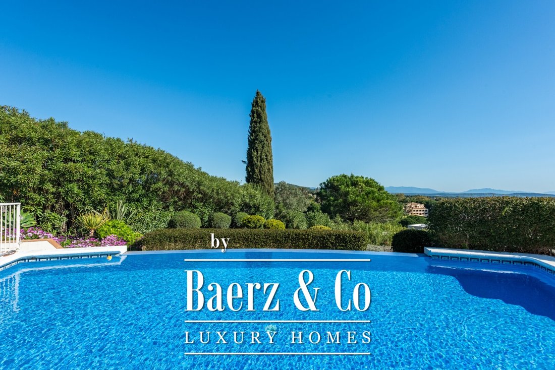 Villa in Sotogrande, San Roque, Andalusia 2 - 17463693