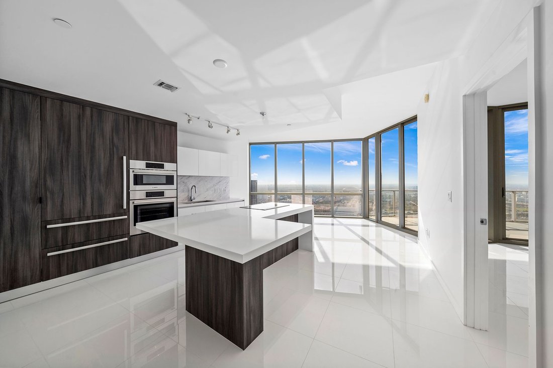 Condo in Miami, Florida, United States 2 - 17463658