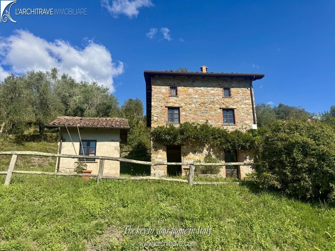 House in Tresana, Tuscany, Italy 4 - 17463871