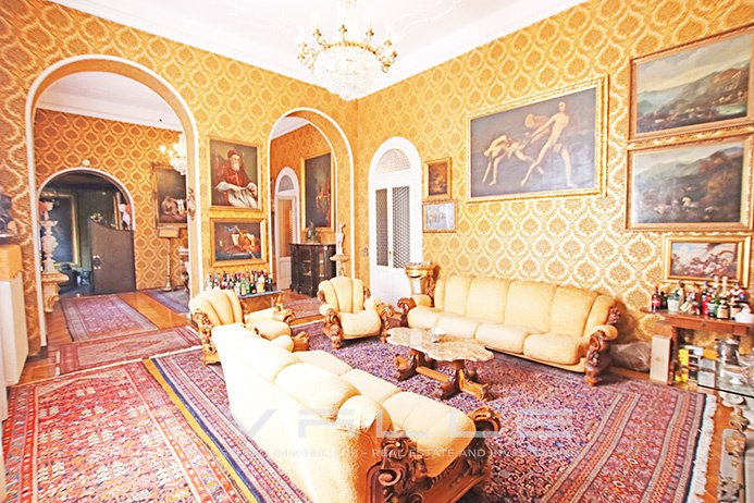 Apartment in Borgo Pignolo District, Bergamo, Italy 5 - 17464029