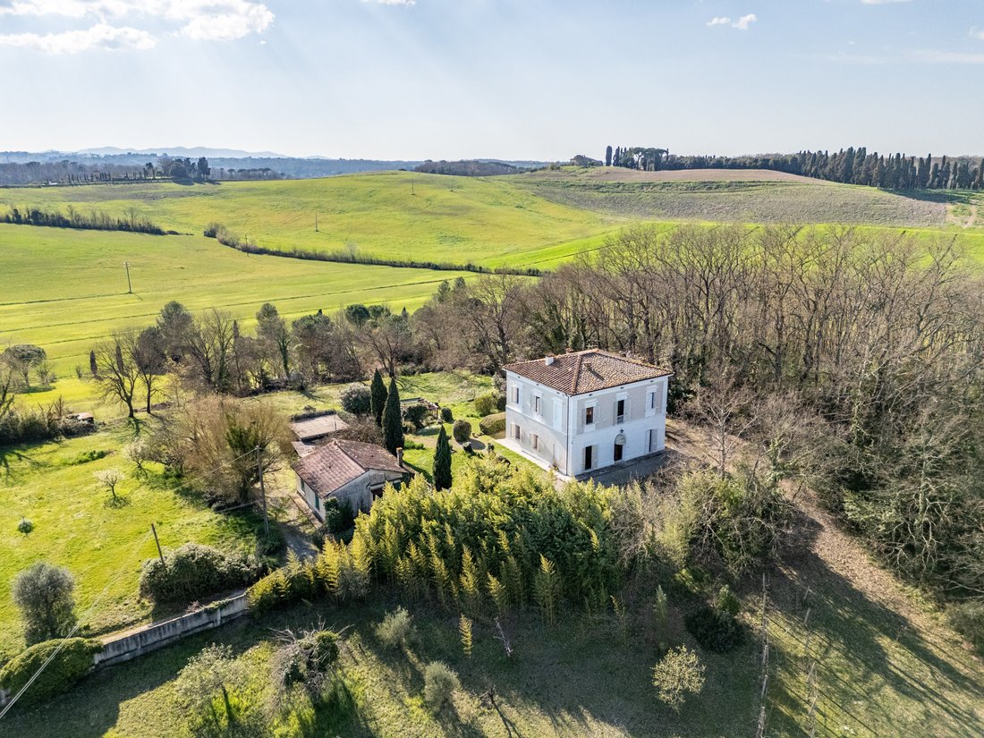 Villa in Capannoli, Tuscany, Italy 1 - 17464063