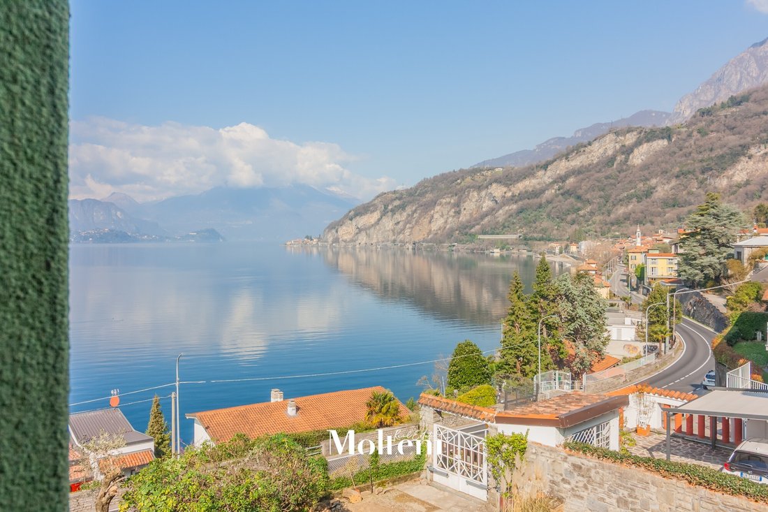 Villa in Mandello del Lario, Lombardy, Italy 2 - 17464028