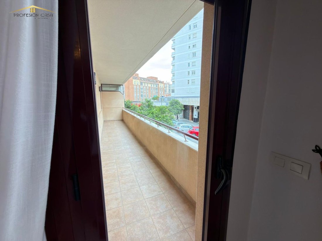 Apartment in Cruz de Humilladero, Malaga, Spain 5 - 17463967