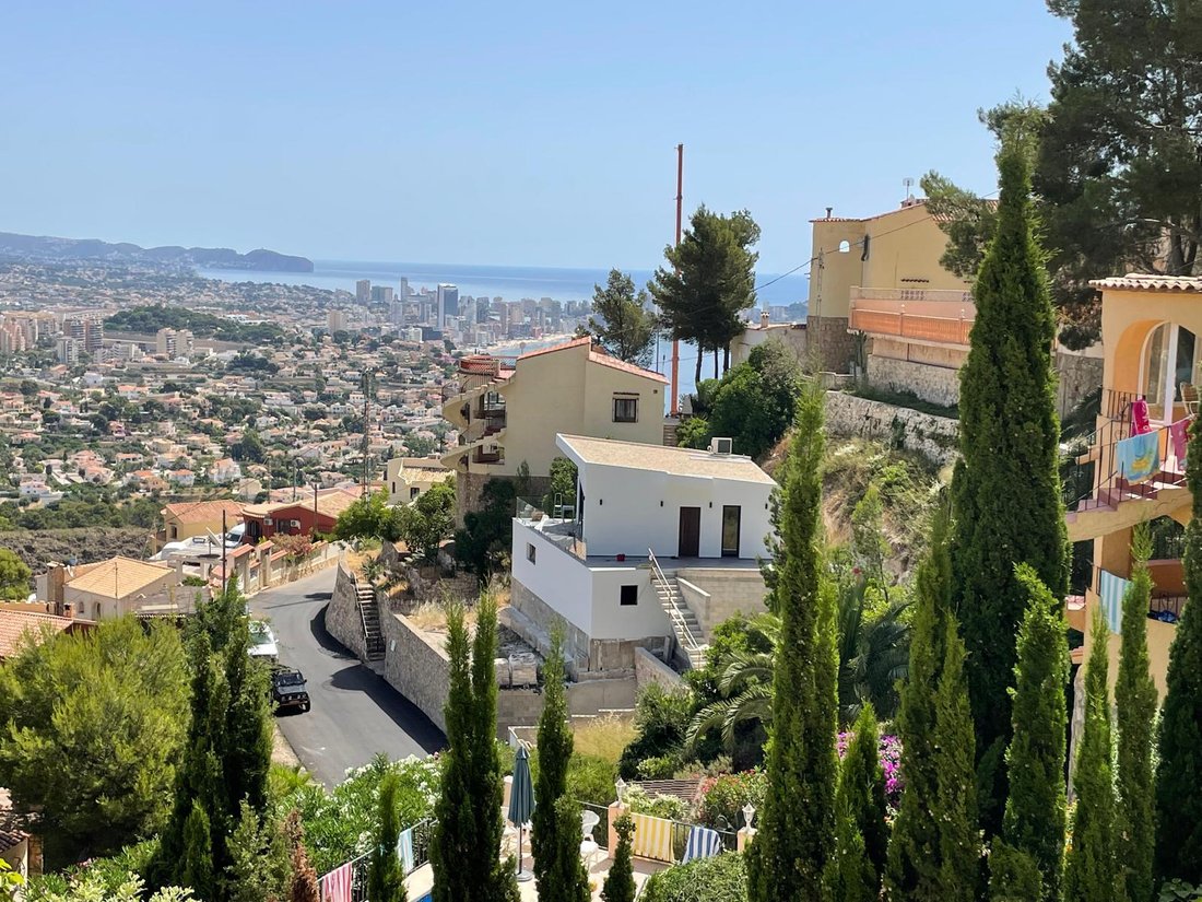 Villa in Calp / Calpe, Valencian Community, Spain 1 - 17463976