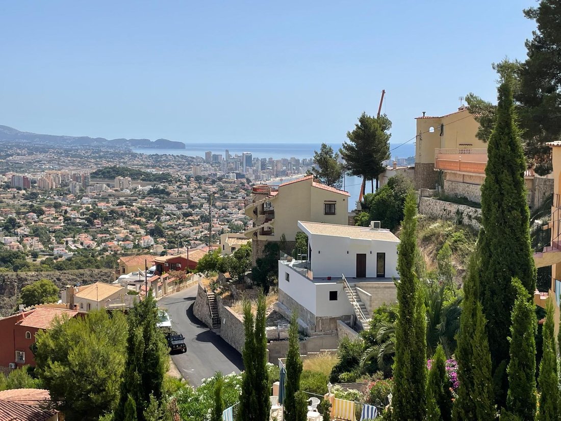 Villa in Calp / Calpe, Valencian Community, Spain 2 - 17463976