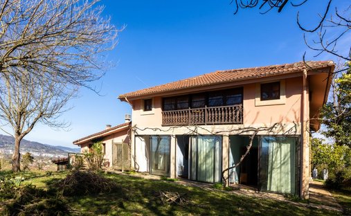 Chalet en Oviedo, Principado de Asturias, España 1