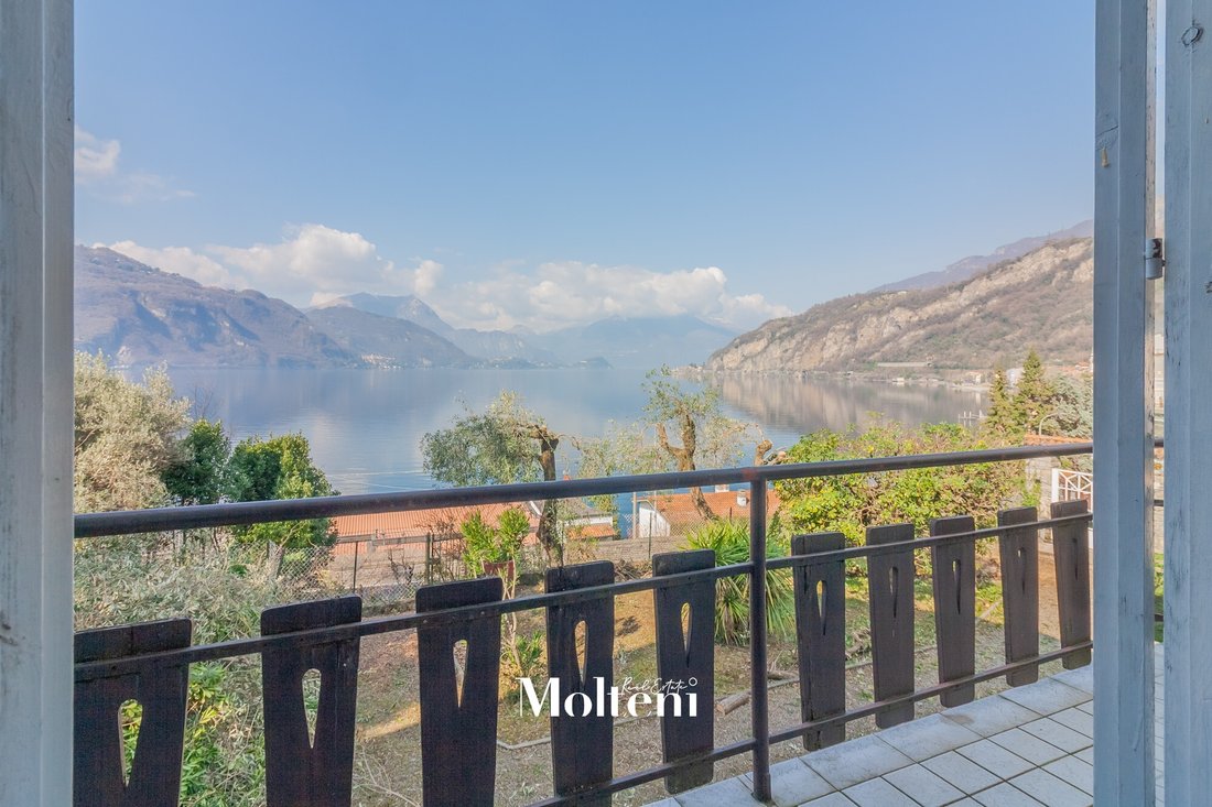 Villa in Mandello del Lario, Lombardy, Italy 5 - 17464028