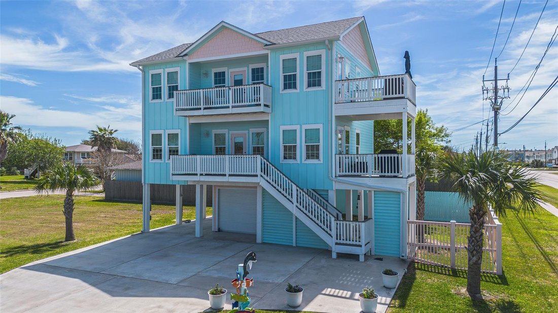 House in Galveston, Texas, United States 2 - 17466666