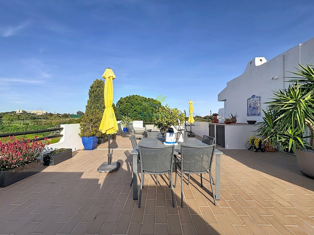 Apartment in Olhos de Agua, Algarve, Portugal 2 - 17467570
