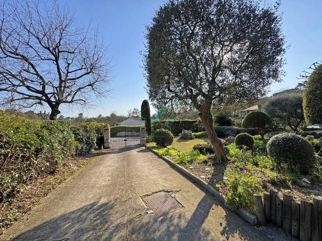 House in Nord, Roquefort-les-Pins, France 2 - 17464853