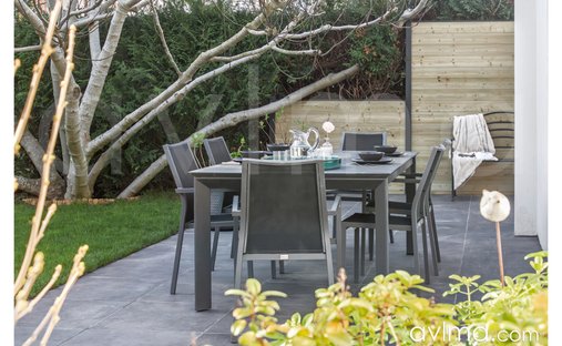 Château Saint Nom La Bretèche 1074.0 Sqm 10 Bedrooms